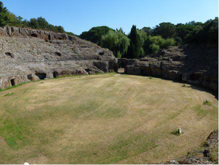 Sutri: etruskisches Amphitheater