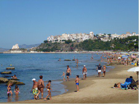 Sperlonga: Strand