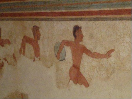 Tarquinia: Diskuswerfer - Szene aus einem etruskischem Grab