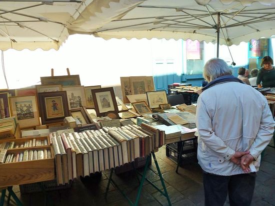 Dijon - Bücherflohmarkt
