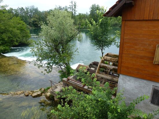 Autocamp am Fluss Mrežnica