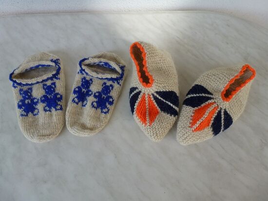 Hüttenschuhe aus reiner Schafwolle