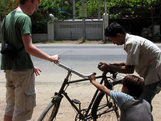 nach dem Ausleihen erstmal zur Generalinspektion
(hat aber nix genutzt)