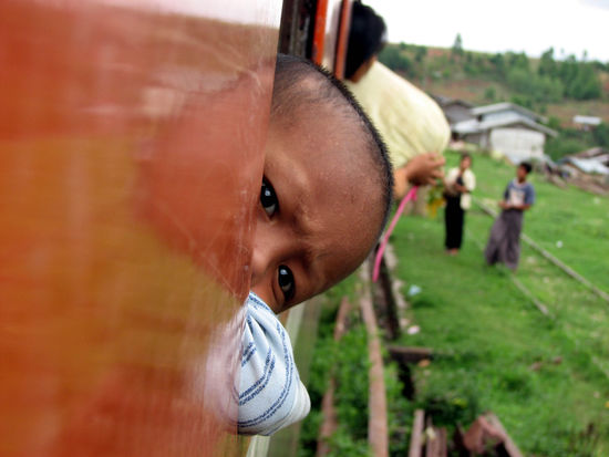 der Knirps hat uns die Fahrt ueber unterhalten