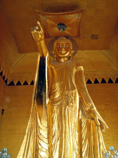 Buddha zeigt den Weg
(zum Ausgang)