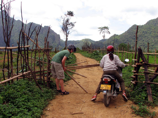 widrige Hindernisse behinderten unsere Fahrt