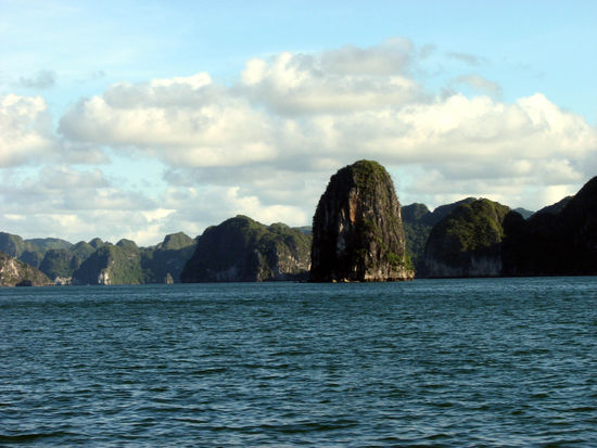 Blick in die Bucht
(leider reicht das Bildformat nicht, die ganze Schoenheit der Landschaft zu erfassen)