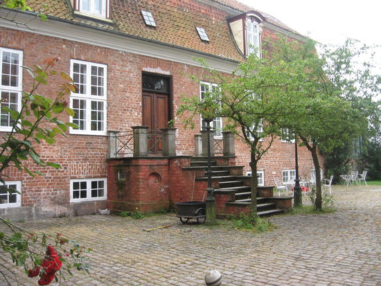 der linke Seitenfluegel