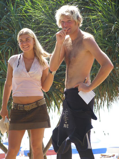 Und so sieht ein gluecklicher neuer Tauchlehrer aus. Das ist Marco der sein Glueck noch gar nicht fassen kann. Da waren sogar Freudentraenen zu sehen.