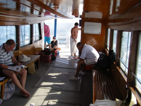 Und hier wieder bei der Ausfahrt zum Tauchplatz.