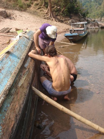 Bevor repariert wird, erklaeren wie und warum, die beiden waren schon sehr gewillt zu lernen.