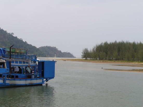 Klong Som Bay