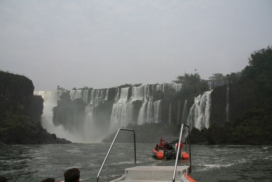 Der Eingang zur "Dusche"  - Salto San Martin (ganz links)
