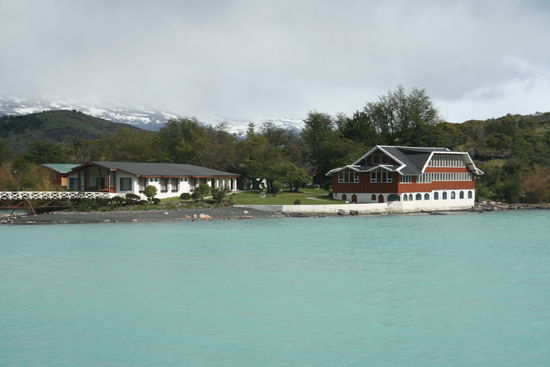 "Nobelherberge" mit Zimmerpreisen zwischen 700 US$ und 800 US$...