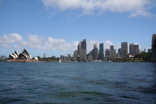 Sidney Harbour Skyline