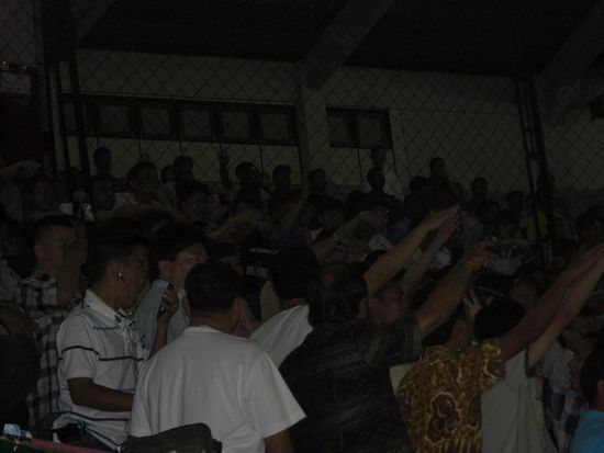 Wettbegeisterte Thailänder