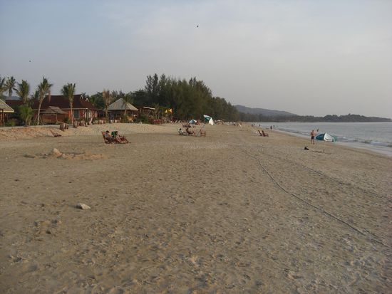 Long Beach von links...