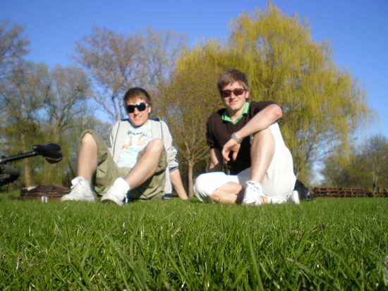 Chillen in der City kann soooo schoen sein
Na schon neidisch???