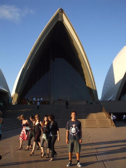 wenn man davor steht, ist es dann aber um einiges groesser