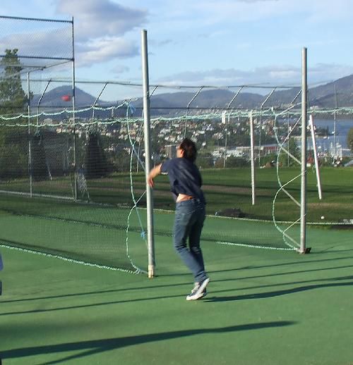 volle Wucht beim Cricket