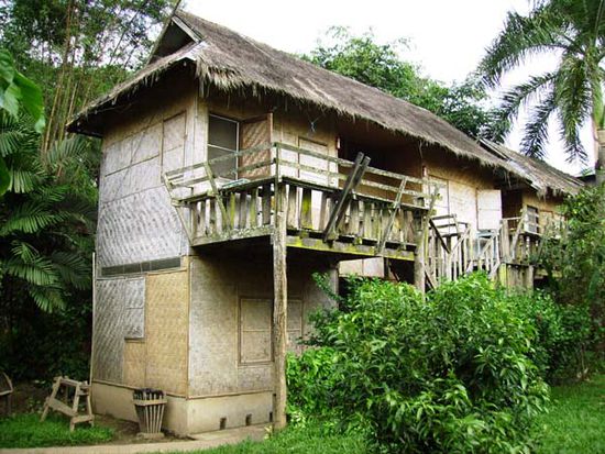 Meine Huette in Pai (1. Stock links) mit eigenem Balkon und Bad