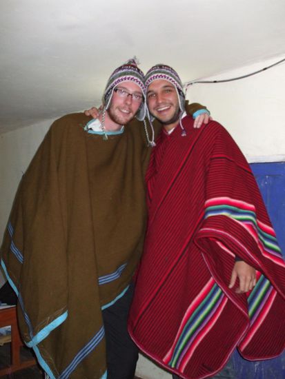 Jimmy und Dominik im Poncho