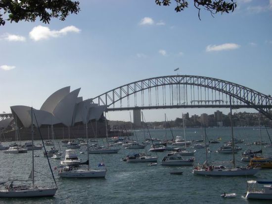 Auch auf dem Wasser wird es voll