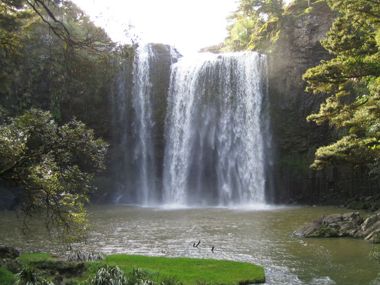 Haruru Falls