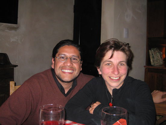 Rocky, der super Gitarre spielt, im Chor singt und Heavy Metal hört.