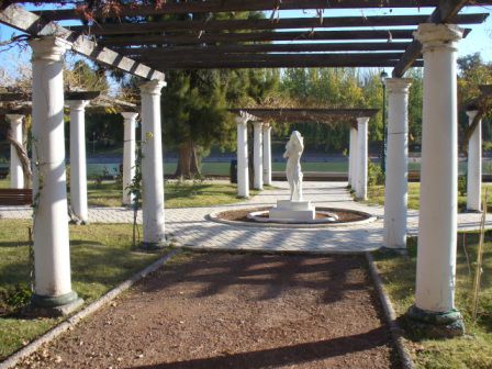 romantische Spazierwege im Parque San Martin