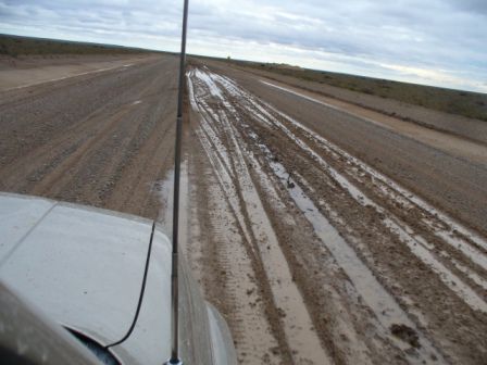 Die Schlammpiste, die zum Teil nur mit 4x4 zu bewältigen war. Sieht auf den ersten Blick gar nicht so aus.