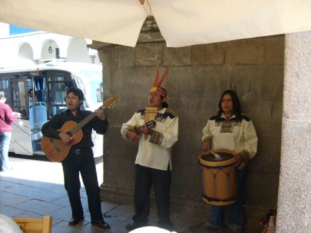 Live-Musik zum Mittagessen