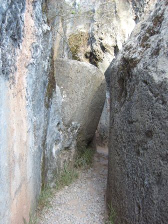 zum Felsengrab