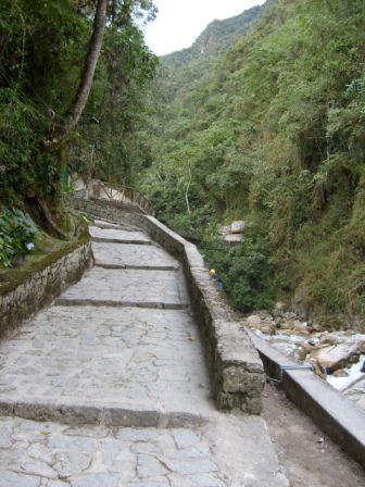 Der Weg zu den heissen Wassern