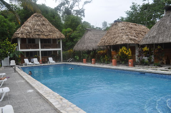 manchmal gibt es nichts schöneres als einen kühlen Pool