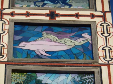 el bufeo, der rosa Flussdelfin, Frauenverführer in Amazonia