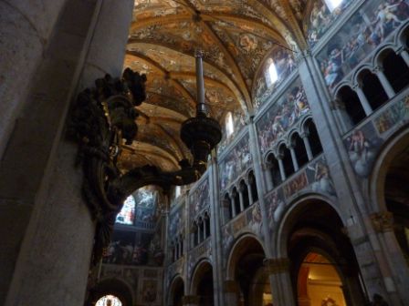 der reich geschmückte Dom