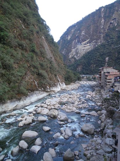 Der Urubamba, der später zum Ucayali wird und bei Nauta zusammen mit dem Maranon den Amazonas bildet.
