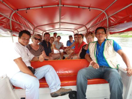 erste Fahrt auf dem Rio Nanay (Seitenarm des Amazonas) mit Fernando und May