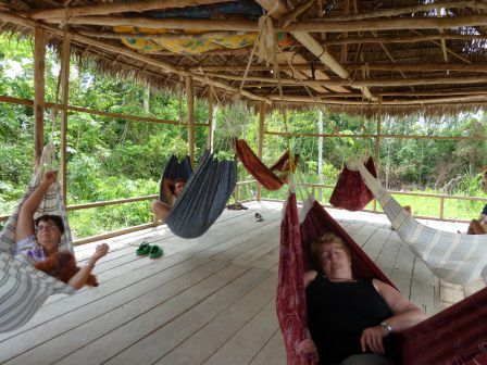 der Hängemattenraum ist im Moment der beliebteste Ort in der Lodge