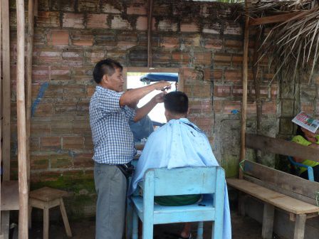 Freiluft-Coiffeur