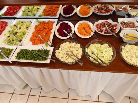Das Salatbuffet lässt keine Wünsche offen