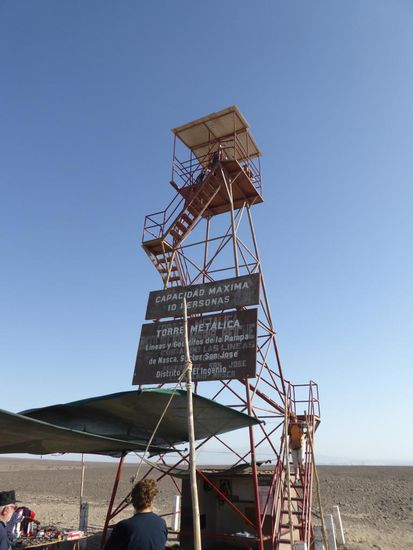 Der Aussichtsturm Maria Reiche