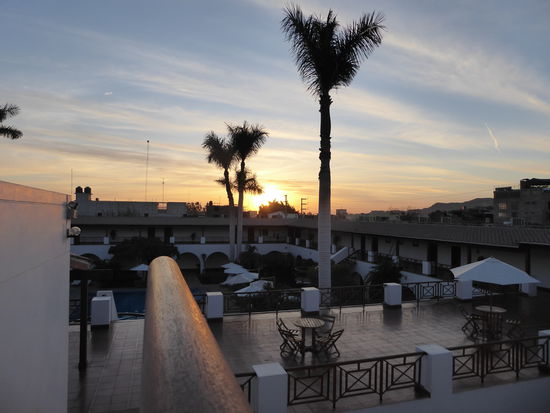 Sonnenuntergang über dem Hotel Nasca Lineas