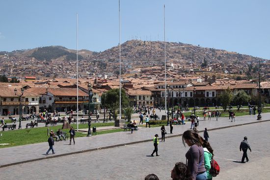 Auf dem Hauptplatz, Aussicht vom Vorplatz der Kathedrale - Foto: Bruno