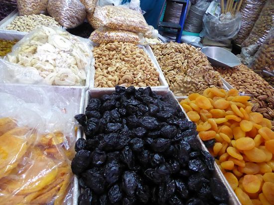 getrocknete Früchte und Nüsse