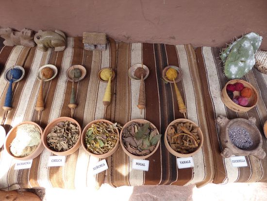 Die Indegrienzen zum Färben der Wolle