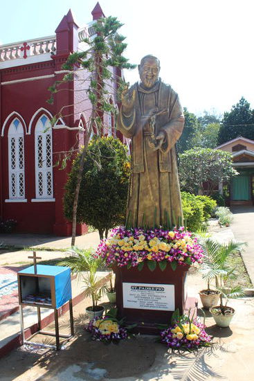 Padre Pio, der italienische Heilige, was für eine Überraschung