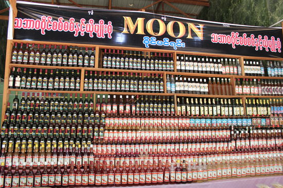 Fruchtweine und eingelegte Früchte