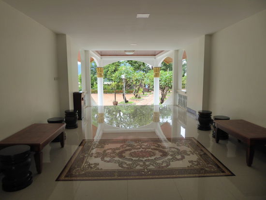 Der Eingangsbereich im Nebengebäude, wo ich mein Zimmer habe.